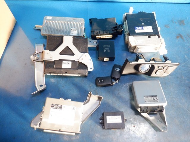 アクア NHP10 トヨタアクア（ECU｜電子パーツ）：パーツ<車用品&lt
