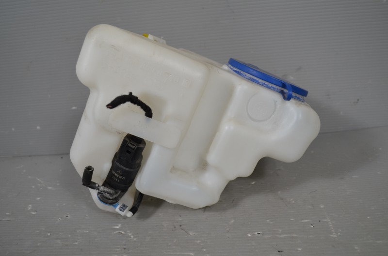 ベンツ A170 W169 右ハンドル 後期(169032) 純正 破損無 取付OK 動作保証 ウォッシャータンク K065781