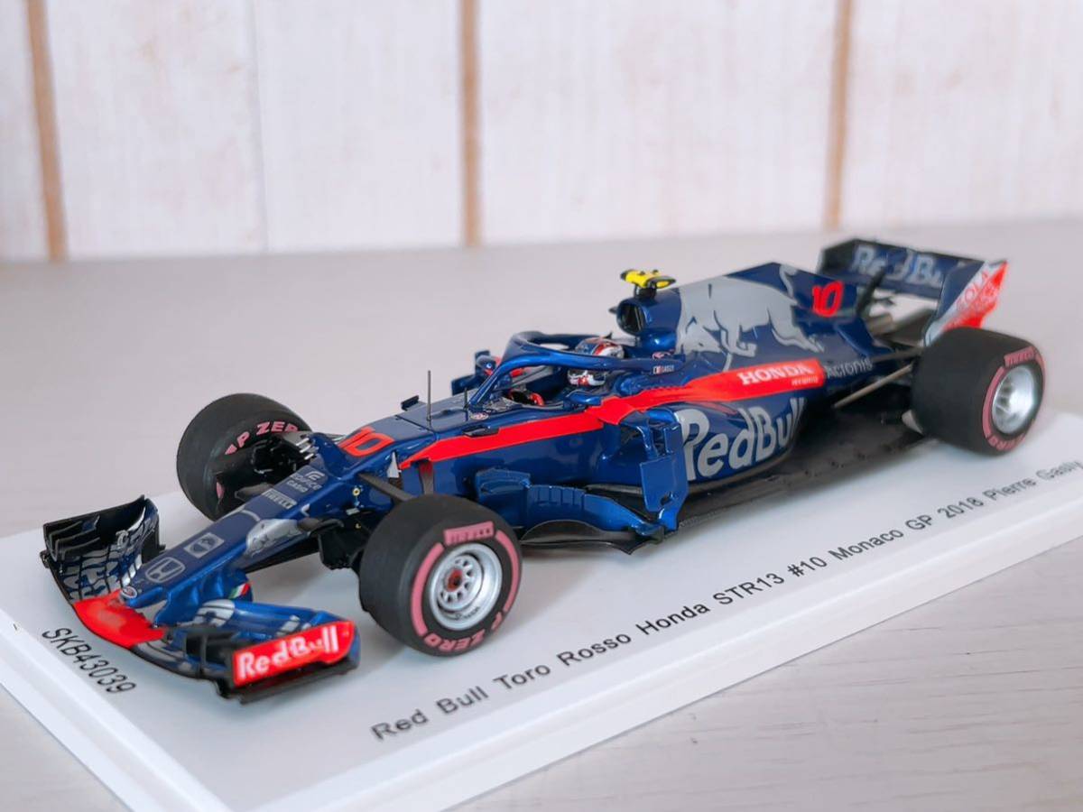 スパーク 1/43 Red Bull Toro Rosso Honda Rosso Toro スパーク 1⁄43