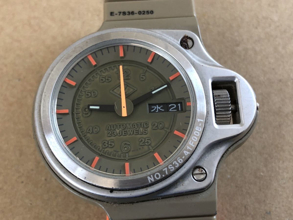 稼動品 SEIKOⅹCABANE de ZUCCA DASHBOARD 7S36-0250 自動巻 デイ