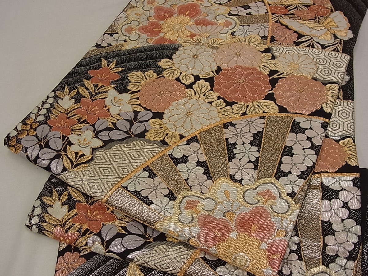 着物屋こころ□六通柄袋帯 片輪車花蝶文 黒地 金銀糸 正絹 逸品 A 