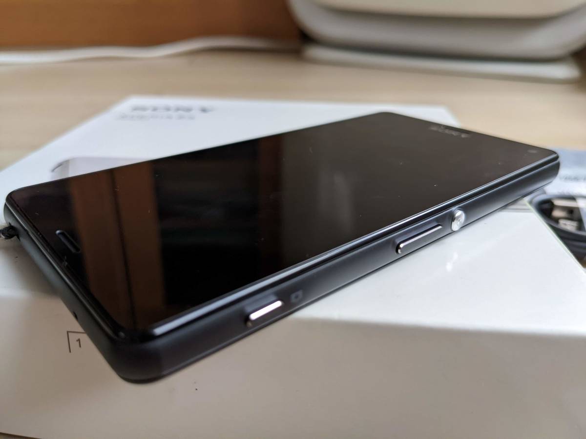 Sony Xperia Z3 Compact D5833■Android11カスタムROM■海外版SIMフリー超美品!! Z3 Compact Xperia Version Lollipop SIM
