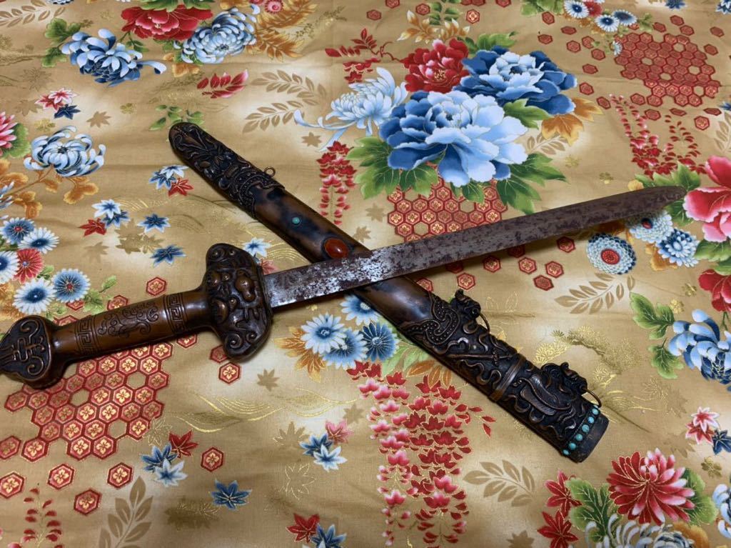 初めて出品します 中国 仙鶴 武木研究院 七宝装飾品 鉄製 伸縮剣 箱付