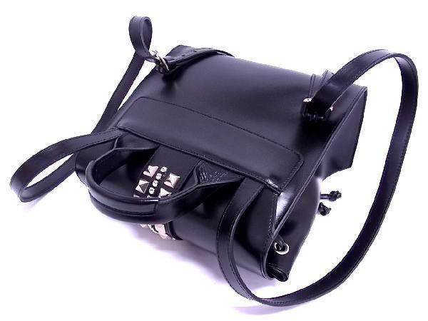 1円 □美品□ VALENTINO ヴァレンティノ レザー スタッズ ビジュー  