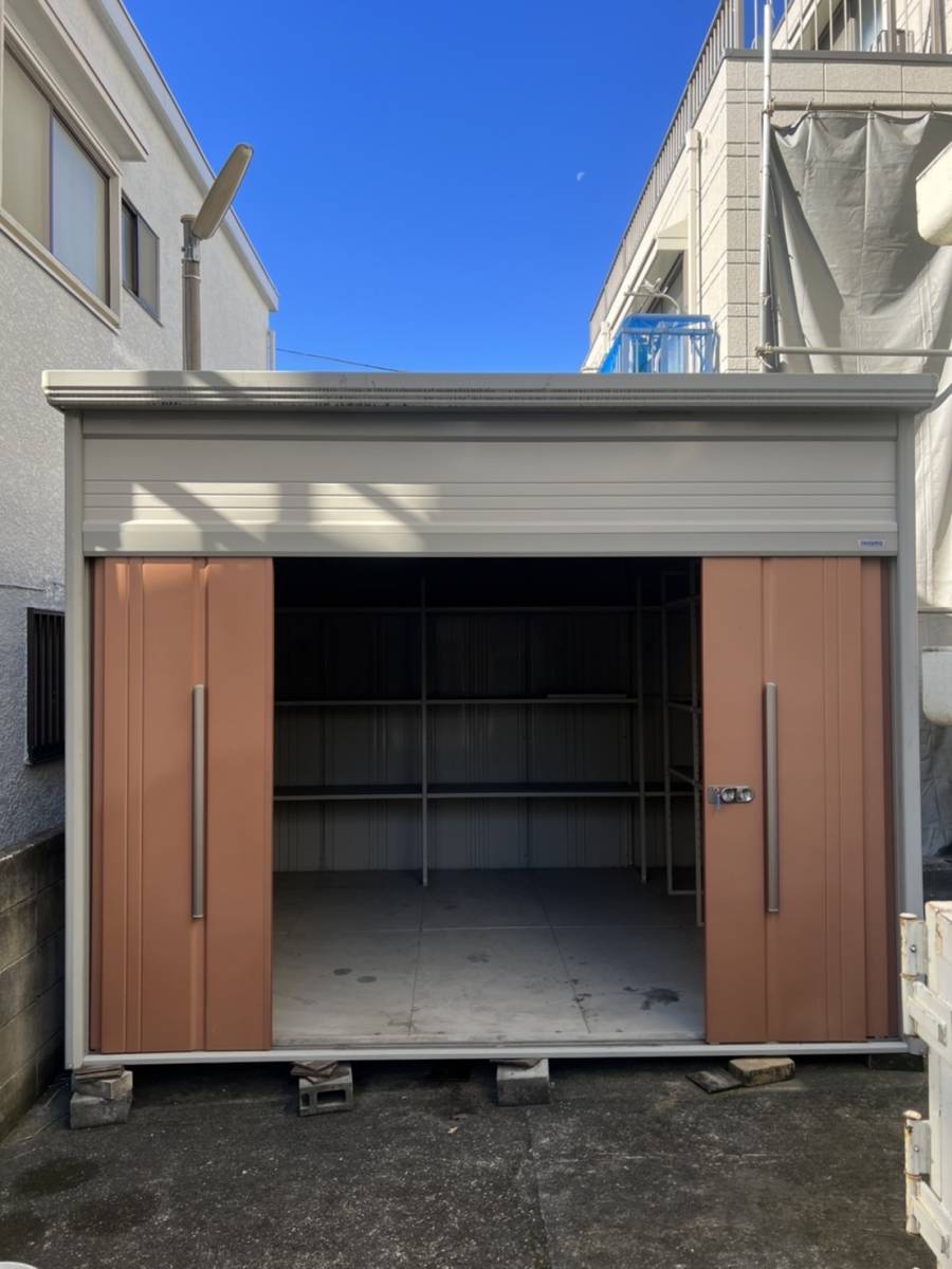TAKUBOタクボ◇物置◇約3.2x3.0x2.6m◇引取り限定・川崎区