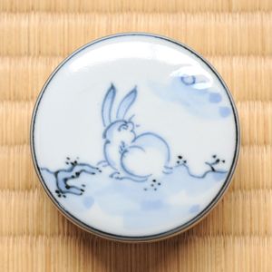 茶道具　香合　玉兎　水野家康作　白ウサギ 兎 香合のYahoo!オークション(旧ヤフオク!)の相場・価格を見る｜Yahoo