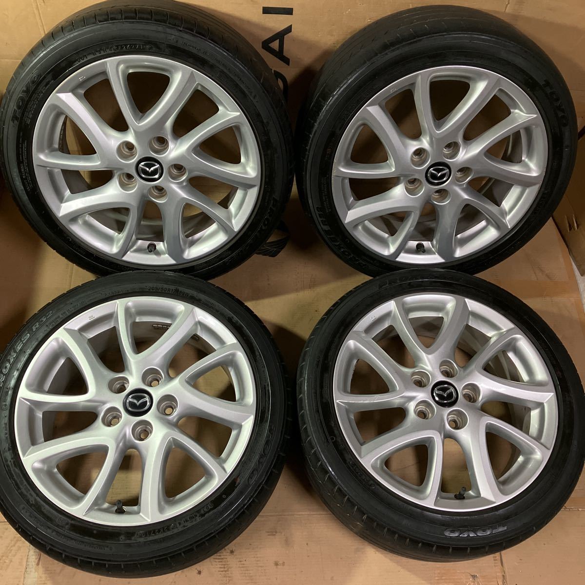 マツダ純正17インチアルミホイール 17×7J+52.5 プレマシー純正 114.3 5H
