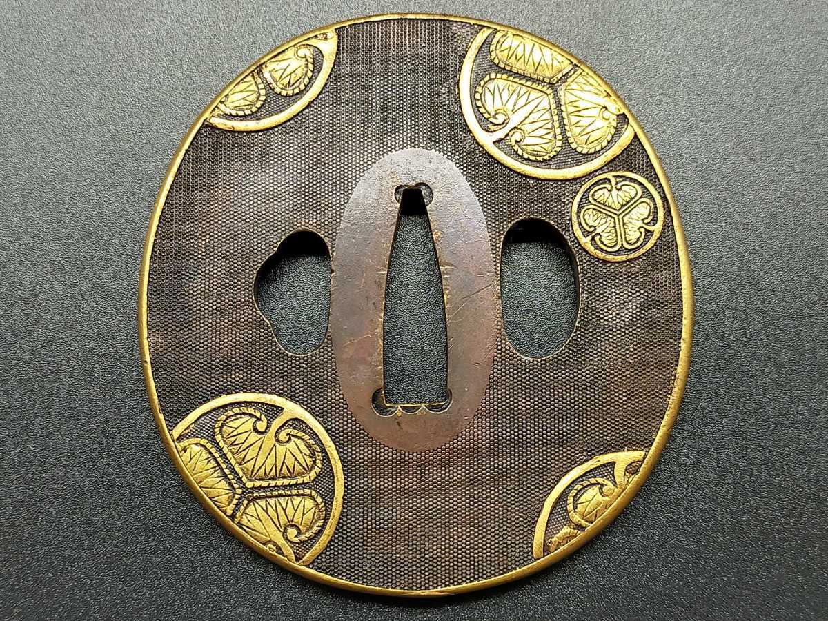 刀鍔 家紋の図 三つ葉葵 銅地 絵金銀 日本刀装具 鍔 つば 鐔 刀鐔 刀の