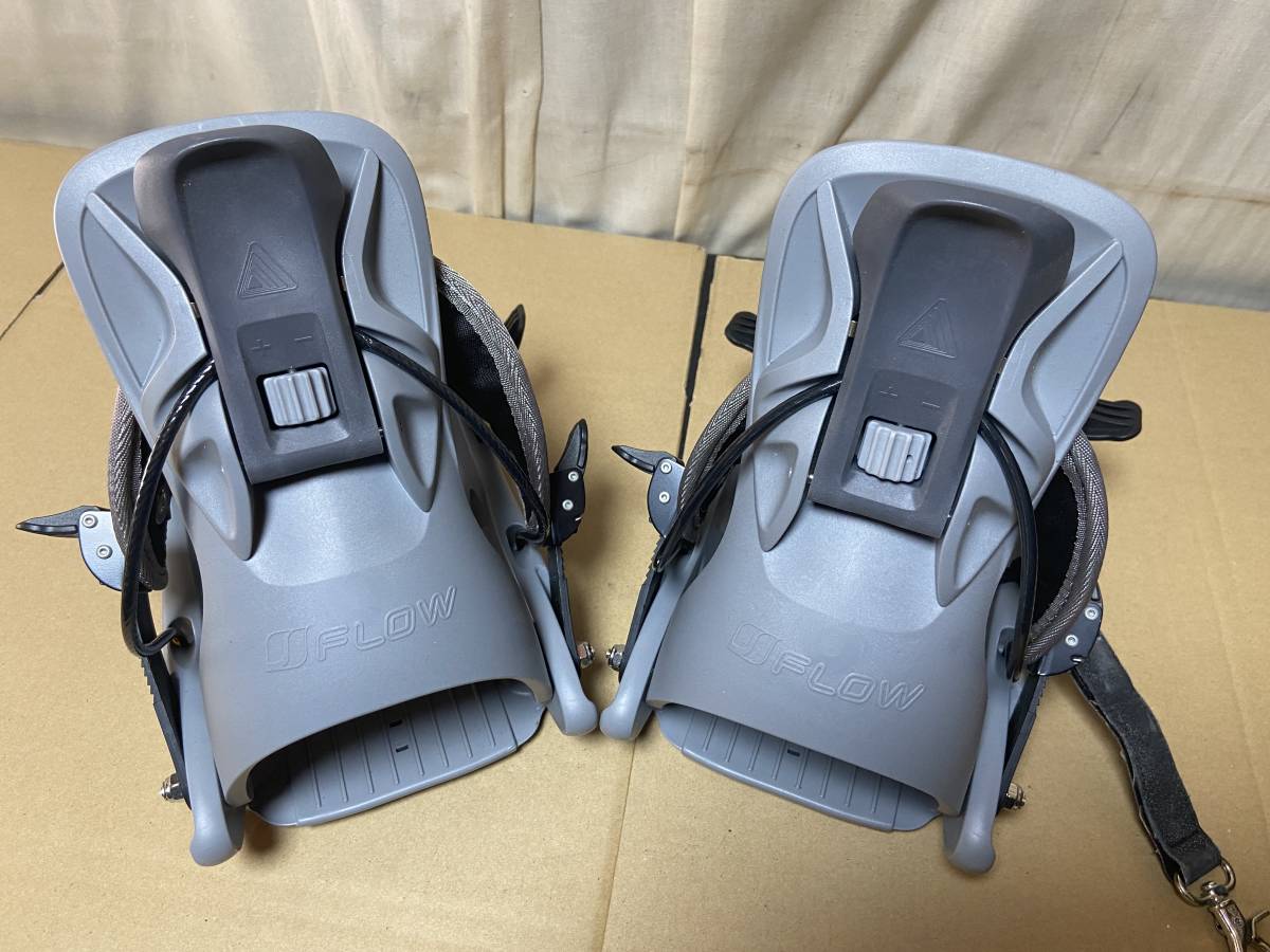 美品　FLOW フロー バインディング　Lサイズ　スノボ用品 FLOW フロー バインディング ビンディング Lサイズ スノーボード