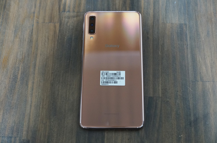 SIMフリー 楽天モバイル Galaxy A7 SM-A750C 超美品 ゴールド 送料185