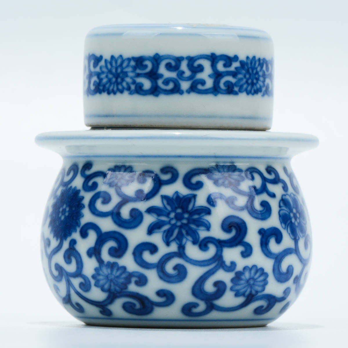 中国骨董 大清雍正年製 小壺