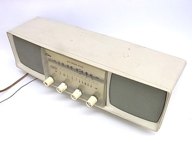 1960年代東芝製5球スーパー真空管ラジオ「かなりやRS（型5ZL-507