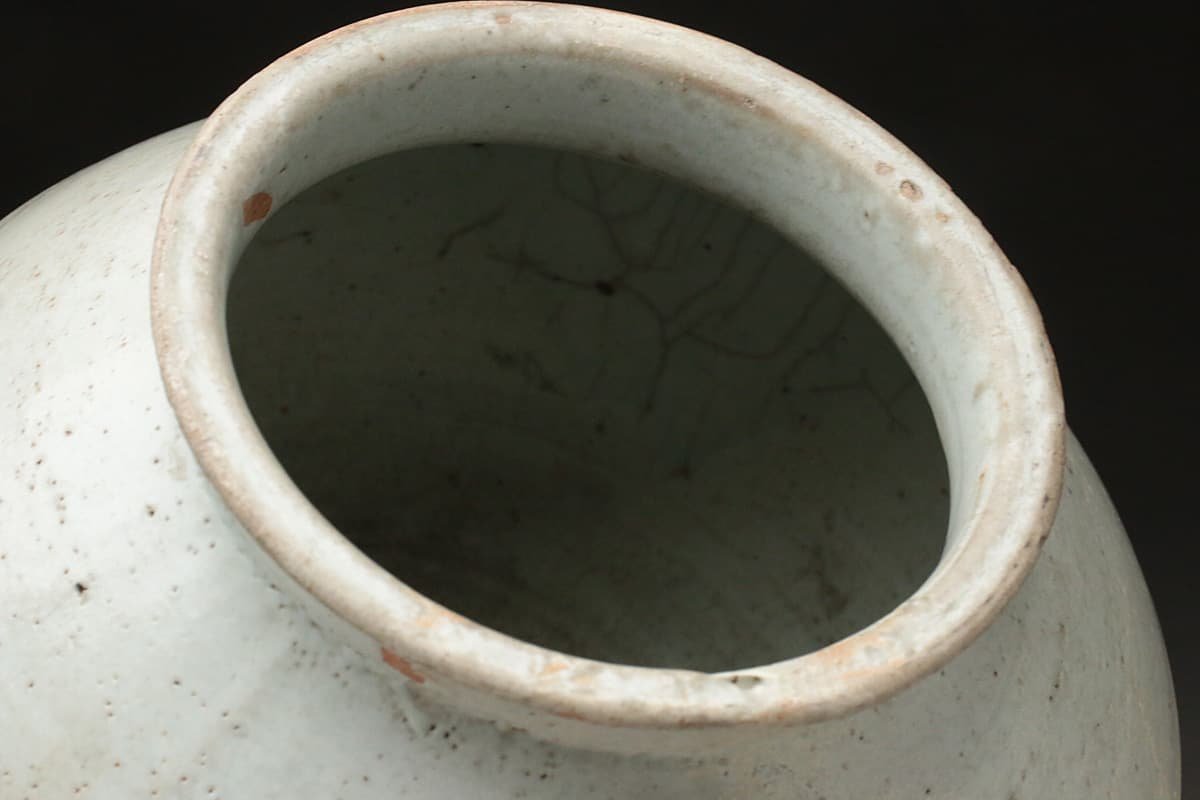 EG817 朝鮮古美術 李朝白磁壺 高22.9cm/重2.1kg・李朝白瓷広口大壷・李