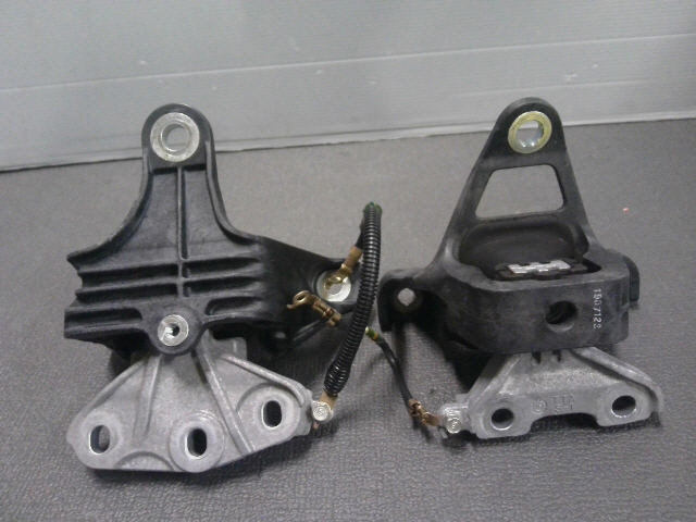 R1年 N-BOX DBA-JF3 エンジン マウント エヌボックス JF4 カスタムG ターボ 5kurudepa= 32652 ホンダ エンジンマウント交換 N-BOX TA129 - みんカラ