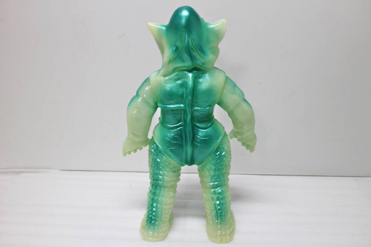 ブルマァク バンダイ 怪獣シリーズ メフィラス星人 蓄光版 復刻版