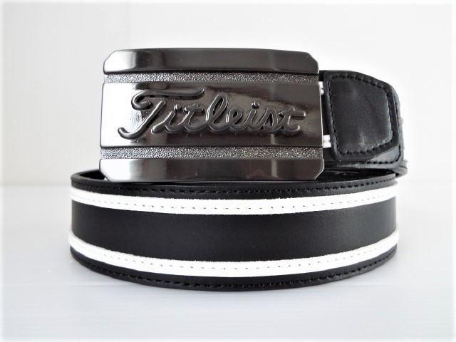 ★美品★Titleist タイトリスト / ロゴメタルバックル レザーベルト / サイズ96-106cm / カット調整可能