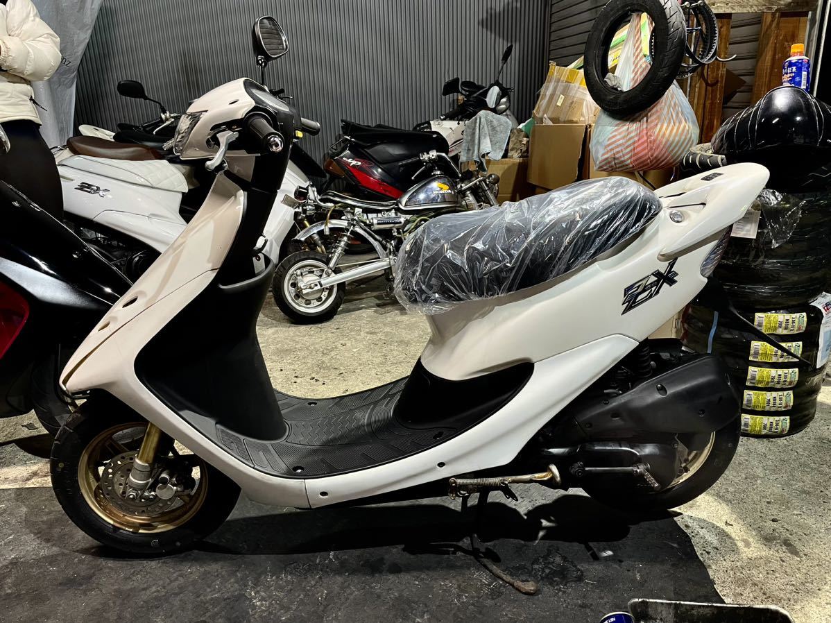 【格安！】ブラックレーベル【定価8.14万】 規制前 ライブディオZX⁄ホンダ⁄HONDA ライブディオZX ZX | Zuttoride