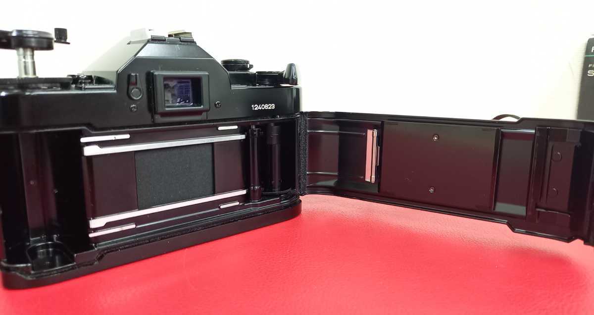 FD 28mm A-1 ボディ Lens f&frasl;2.8 ■A Canon A-1 ボディ LENS FD 28mm F2.8 レンズ シャッター、露出計OK 動作品 フィルムカメラ キャノン