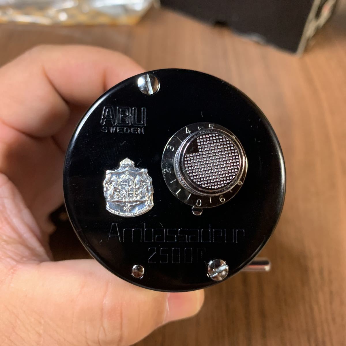 ABU Ambassadeur 2500c 未使用保管品 アンバサダー アベイルカスタム