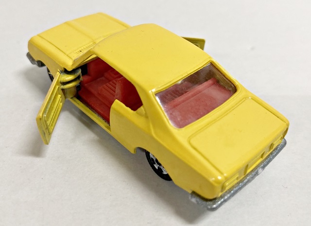 現状品】ミニカー トミカ 黒箱 №2 コロナ マークII 1900 ハードトップ