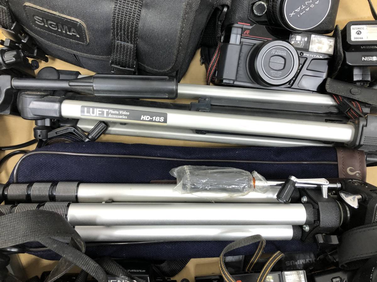 #4431A　【コレクター必見♪♪】 ☆★カメラ レンズ 三脚など まとめて NION F50 CANONなど ニコン キャノン オリンパス★☆【ジャンク品】 ① マミヤ RB67 旅行におすすめのレンズ15選｜1本で使える軽量・万能レンズの ☆ミラーレス一眼・一眼レフ・カメラレンズ・オールドレンズ VIDEO