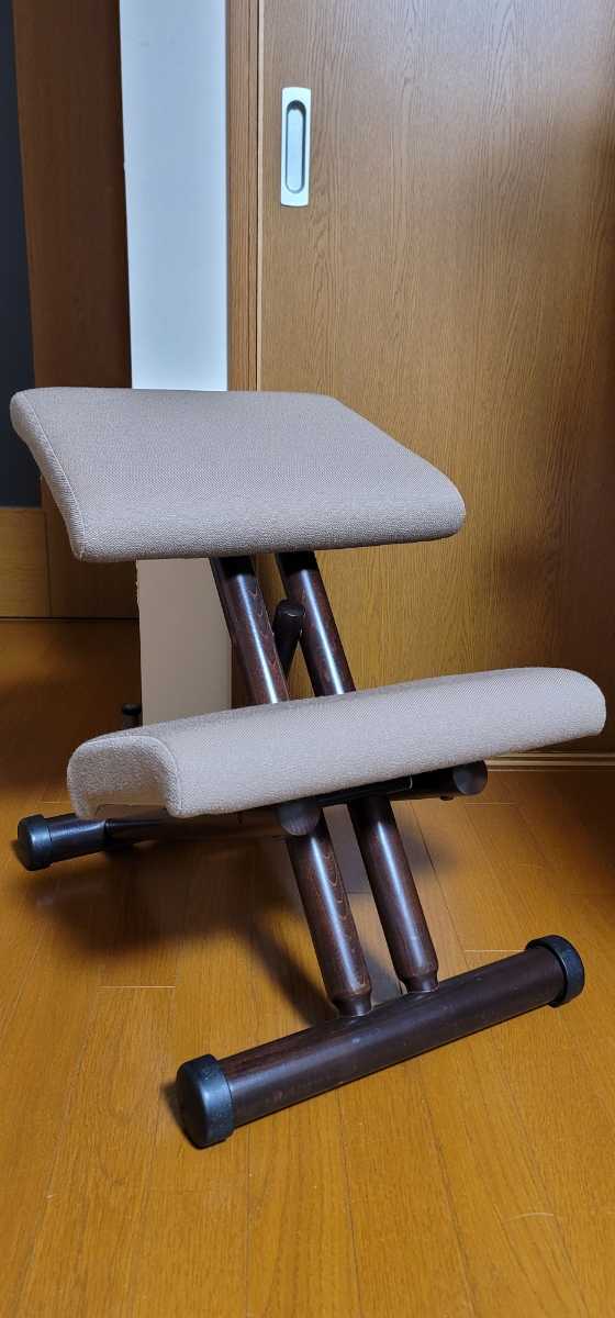 ヴァリエール ストッケ VARIER バランスチェア STOKKE Stokke 姿勢矯正