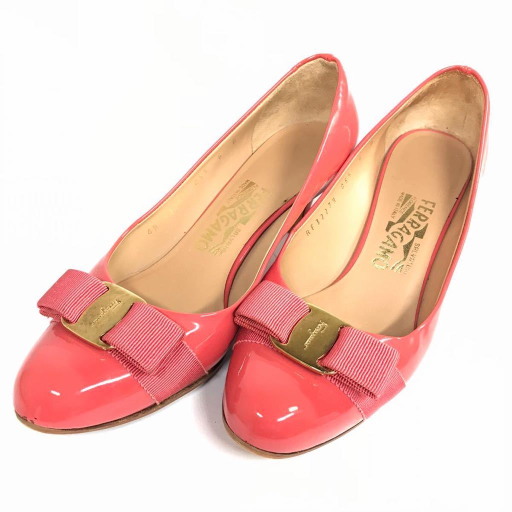 Salvatore Ferragamo エナメル パンプス ヴァラリボン フェラガモ】本物 Ferragamo 靴 23.5cm ヴァラリボン パンプス