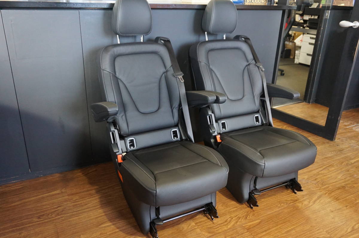 ☆美品☆メルセデス ベンツ 2021年モデル W447 V220d V 