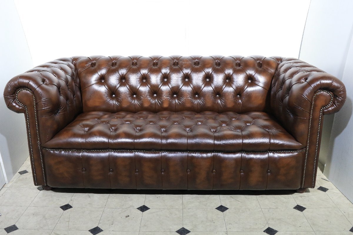 コイノール社（ドイツ）一人掛けソファロッシーニ⁄ROSSINI赤