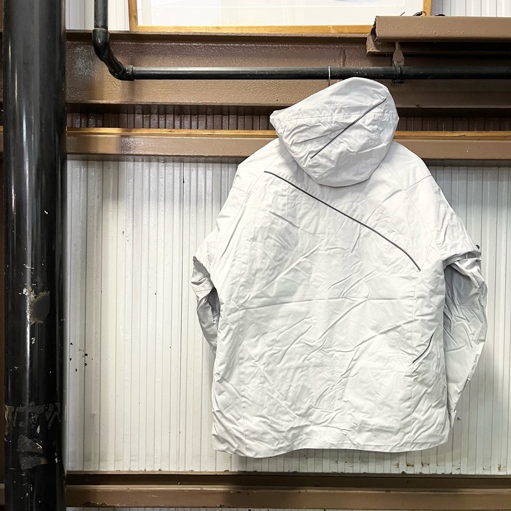 DESCENTE デサント スキージャケット Mサイズ ウェア スノーボード 白 