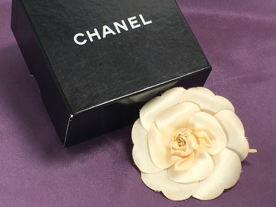 シャネル CHANEL カメリア ブローチ コサージュ フラワー シャンパンカラー クリーム系