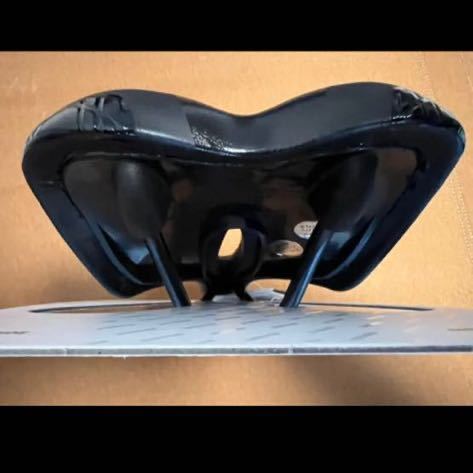 X1 セライタリア XC Selle Italia Flow サドル FLOW レーシングサドル セラ - メルカリ サドルの通販 by peko's U85692130