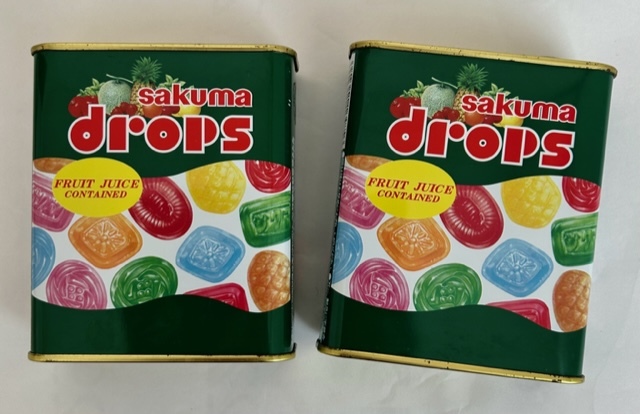 ■昔のサクマドロップスの空き缶（２個）／１０年以上前のレトロ品／ノスタルジックオブジェ／販売製造中止の貴重品_2