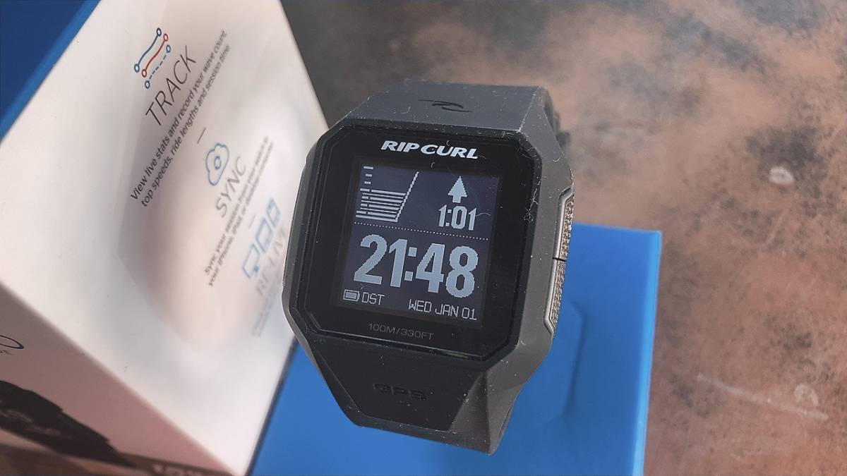 サーファーに！【美品】 リップカール SEARCH GPS サーフウォッチ