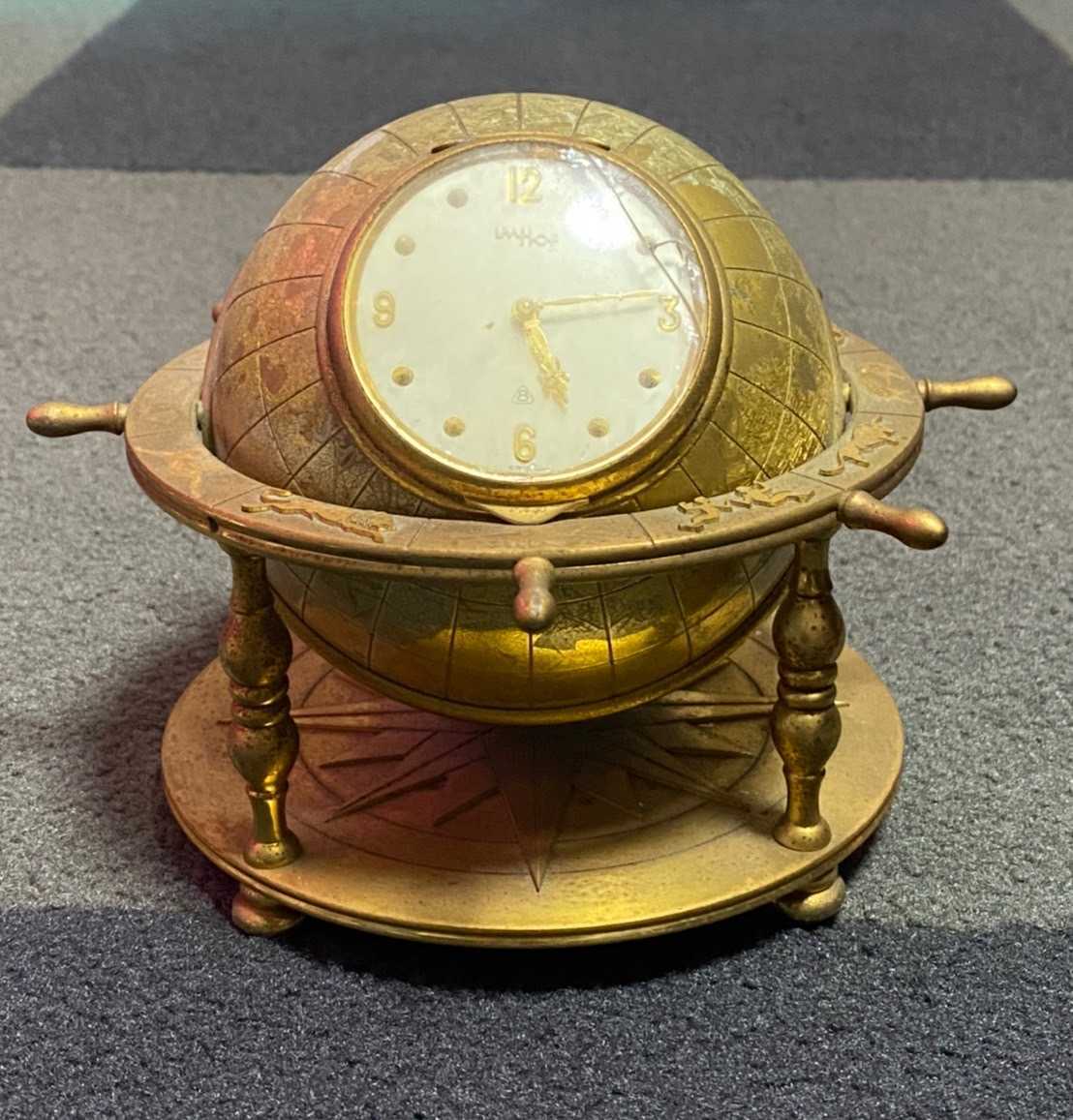 ジャンク品 Lmhof リンホフ 置時計 swiss スイス ゼンマイ式 15JEWELS