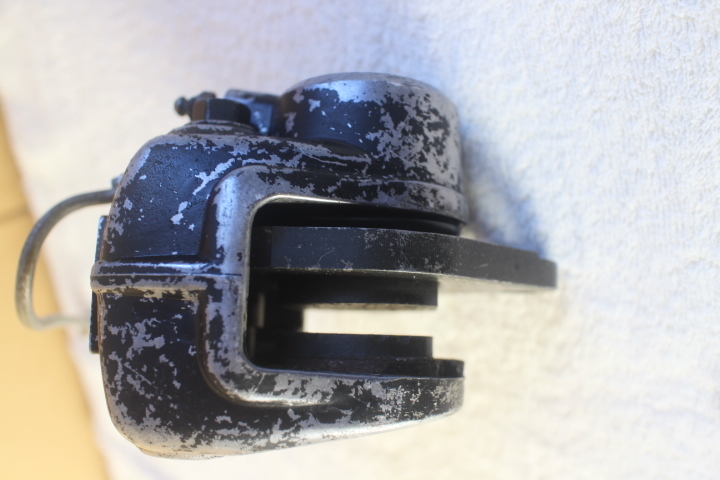 kz系 純正 当時 フロントキャリパー z750A4A5D1kz900A4kz1000A1A2FXmk2