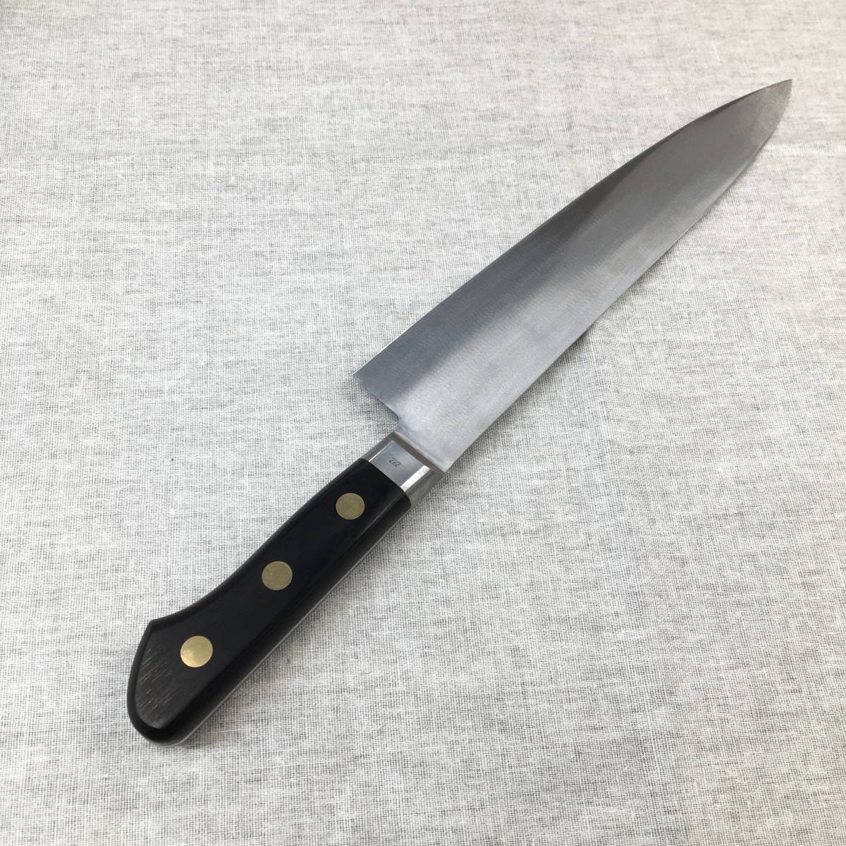 現状品 Misono(ミソノ) スウェーデン鋼(龍彫刻入)牛刀 No.113M/24cm