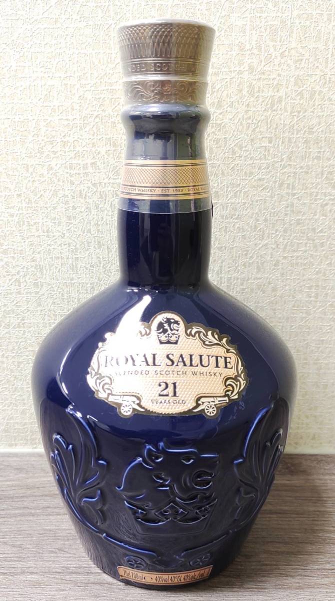 F-10149】 ROYAL SALUTE ロイヤルサルート 21年 青 THE SAPPHIRE