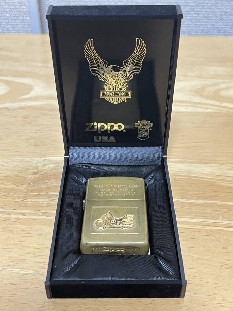 ハーレーダビッドソン エレクトラグライド 木製彫刻（ハーレーの魅力と 