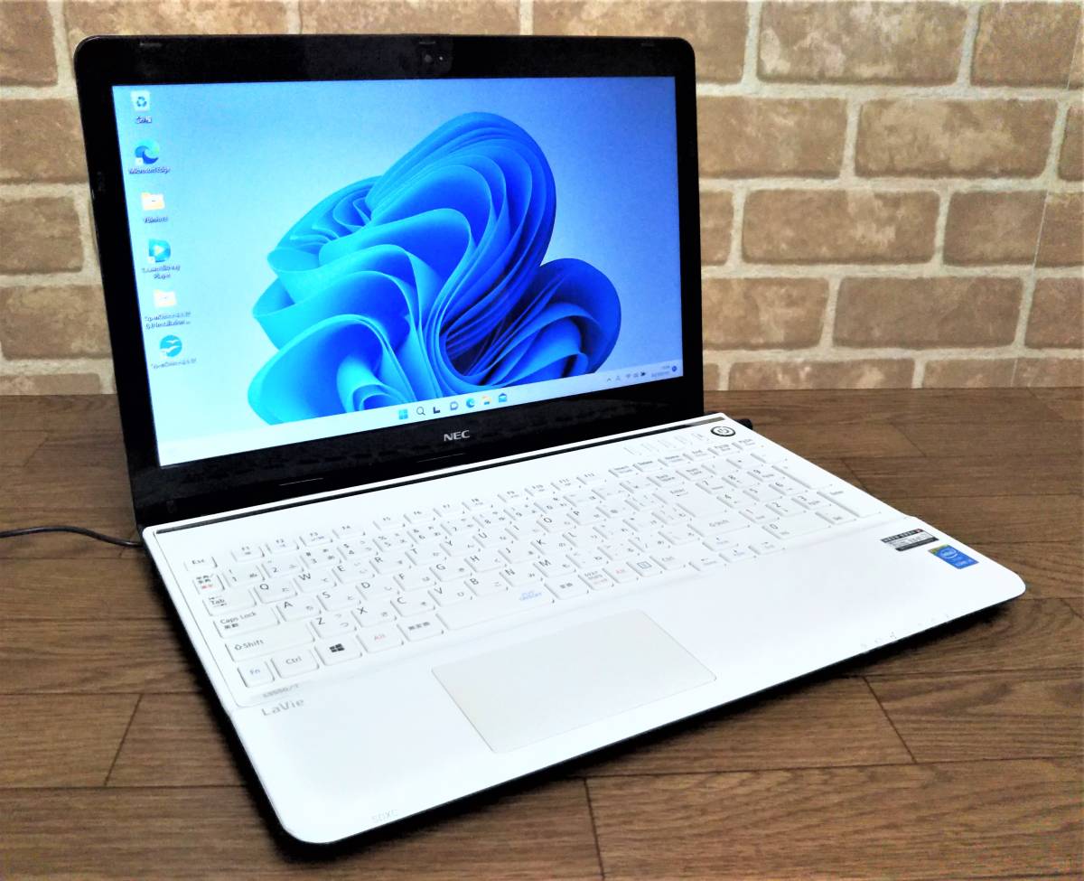 ☆1円開始☆DYNABOOK dynabook B65/J Core i5-2.6GHz(7300U)/4GB/500GB