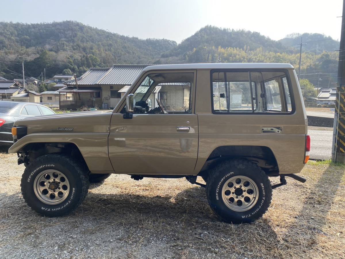 トヨタランドクルーザー70 3.5 5MT ディーゼル 全塗装したて 売り切り 