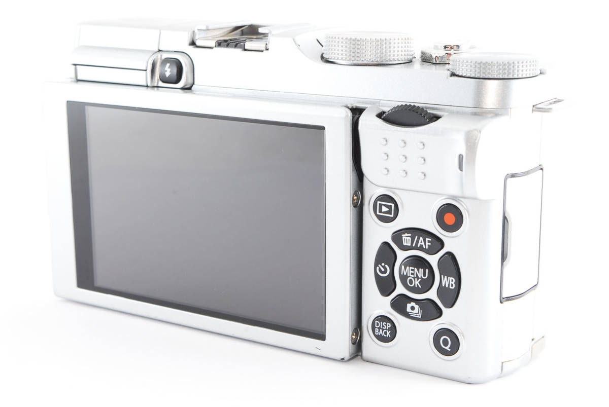 新作登場，本物保証 ☆極美品☆フジフイルム FUJIFILM X-A2 ボディ ☆