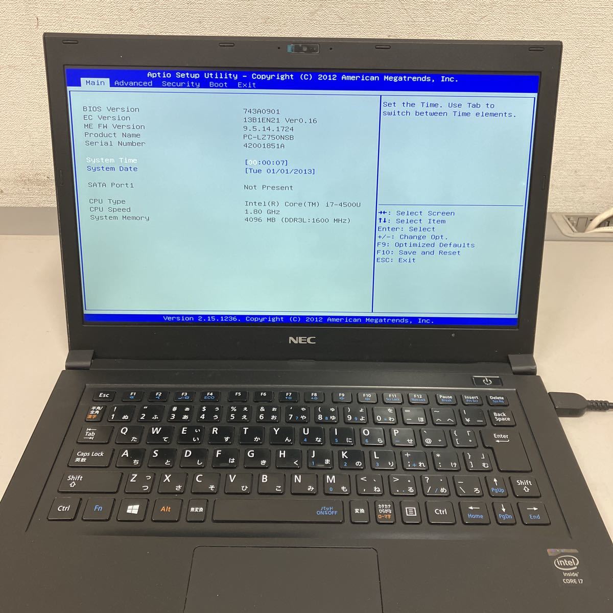 NEC LaVie i7 Z Core ノートPC PC-LZ750SSB 0.8kg ⁄ Note PC-LZ750NSB