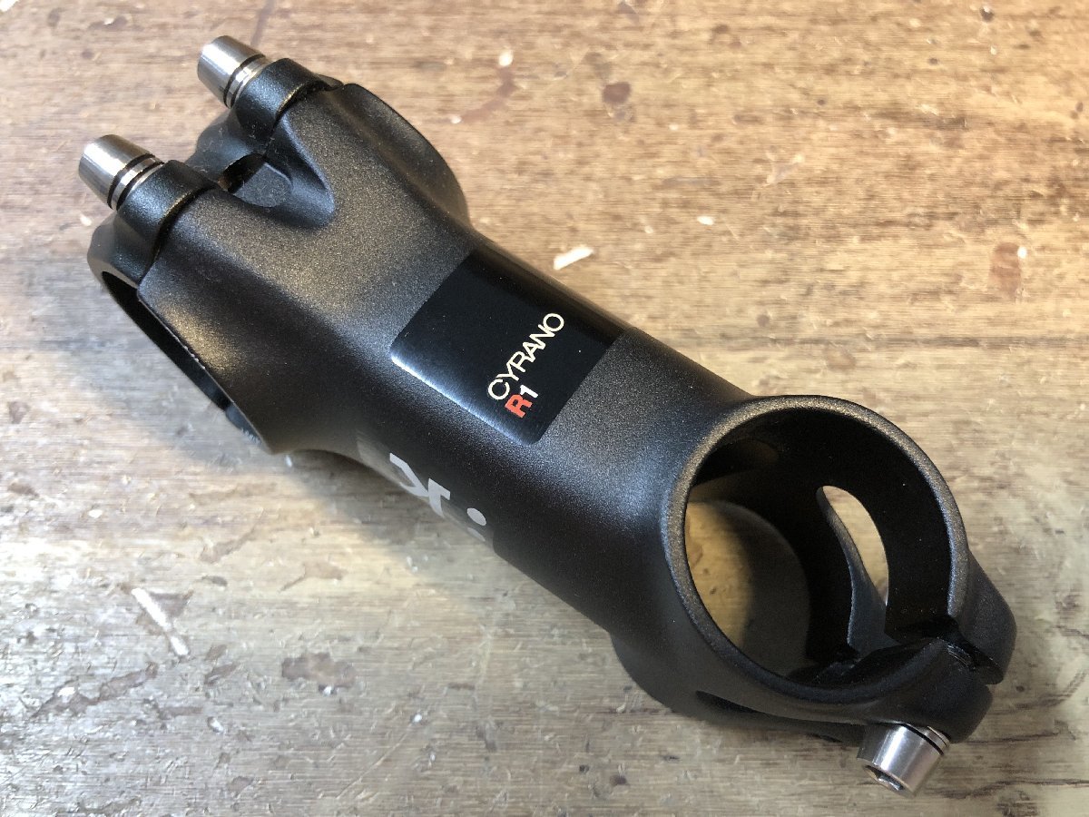 fi'zi:k Cyrano R1 Stem φ31.8 20° セット fi'zi:k Cyrano R1 Stem φ31.8 20° セット GF100 フィジーク