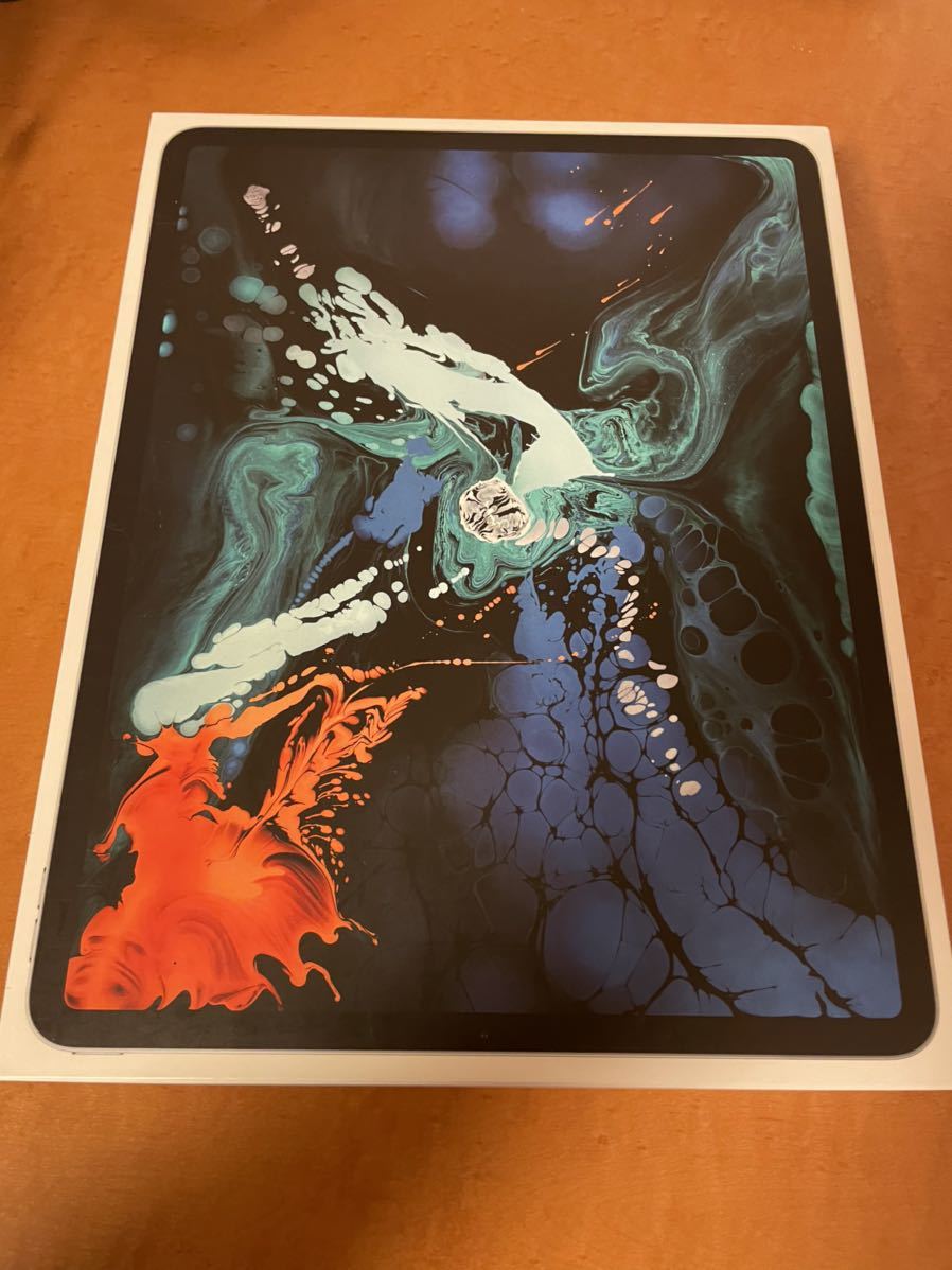 中古　Apple iPad Pro 12.9インチ 第3世代　Wi-Fiモデル　シルバー　６４GB　MTEM2J/A　