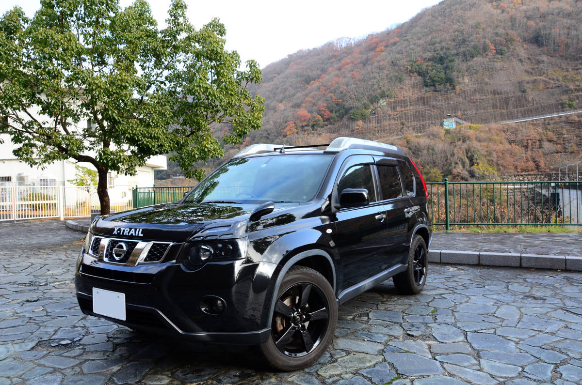エクストレイル　カスタム　ガソリン　美車　シートヒーター　4WD切替　ハイパールーフレールライト　ナビ　バックモニター　ETC　