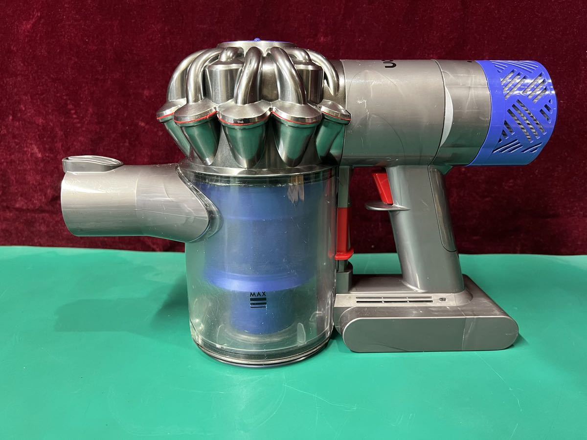 ダイソン SV07 掃除機 番 一 サイクロン式掃除機 ダイソン コードレスクリーナー 掃除機 SV07 付属品あり　清掃済　動作OK (140s)