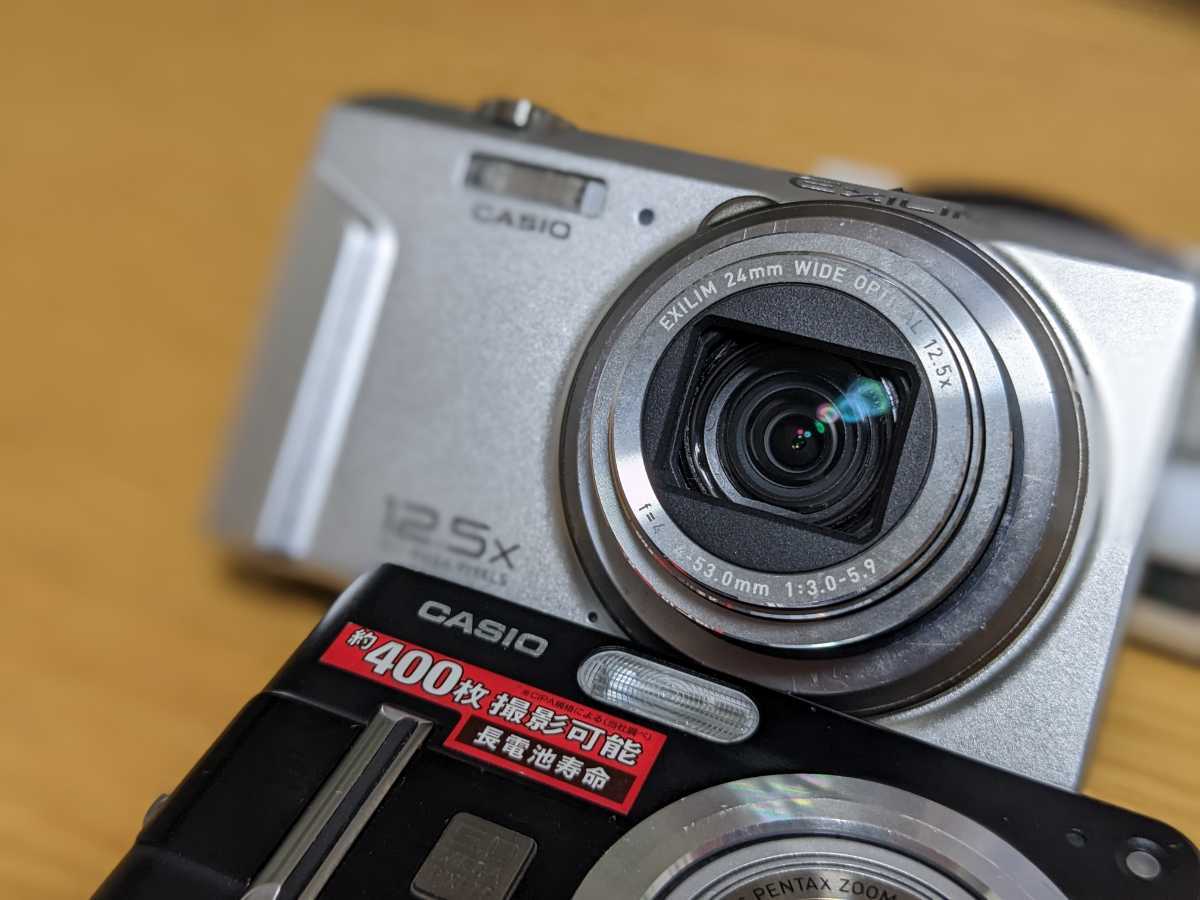 デジカメ3台☆CASIO EXILIM EX-Z57 ZR200 ZS100☆カシオ EX-Z57 EXILIM