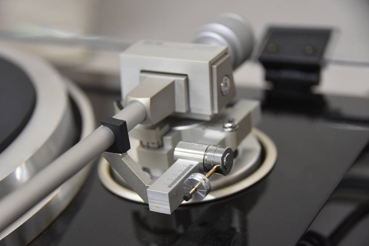 低価，新品 JY1-31【現状品】通電・簡易確認OK｜KENWOOD ケンウッド DIRECT DRIVE TURNTABLE KP-9010｜元箱・ヘッドシェル・針付き｜オーディオ機器