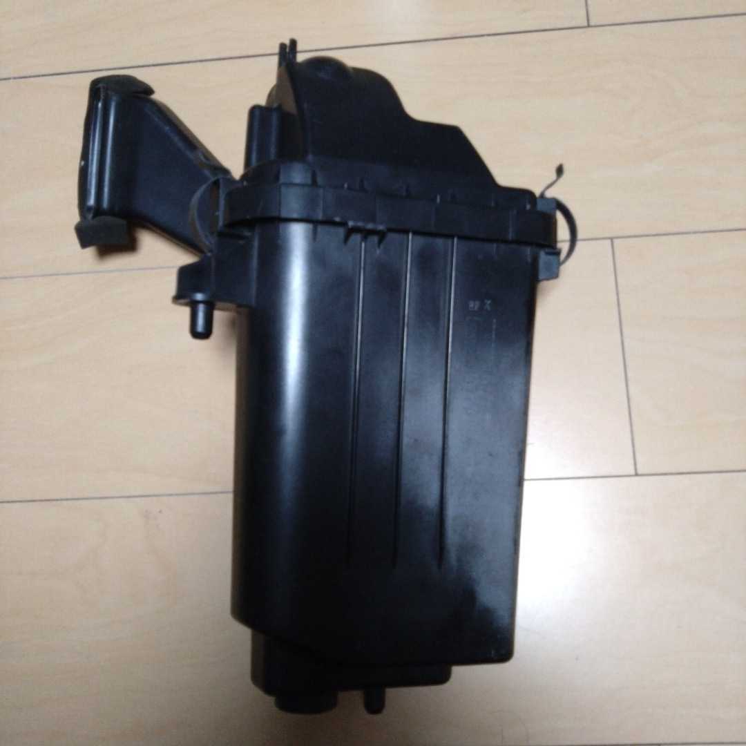 コペンL880K　エアクリーナーボックス